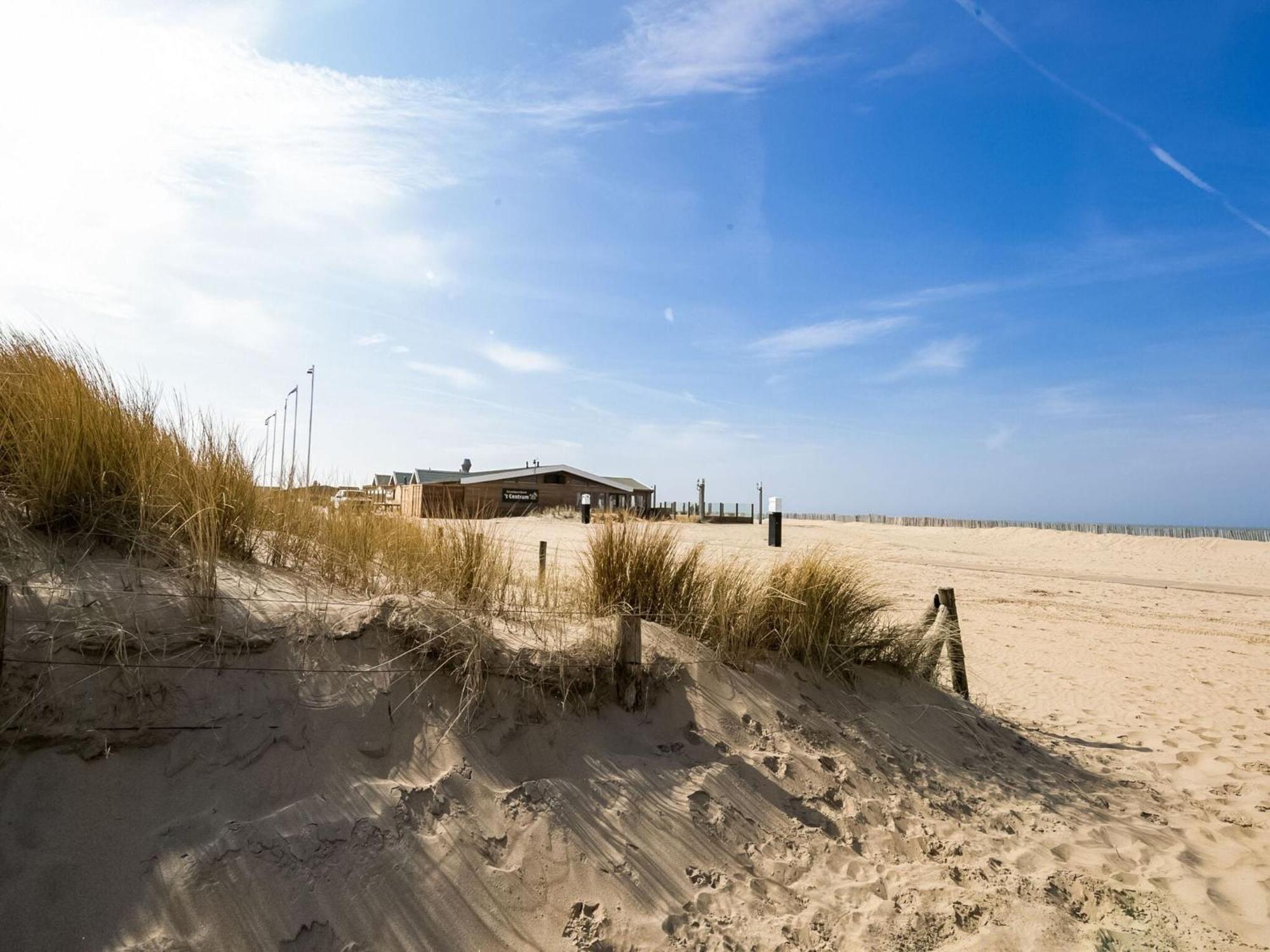 Apartment With Sea View And Parking In Katwijk Aan Zee ภายนอก รูปภาพ